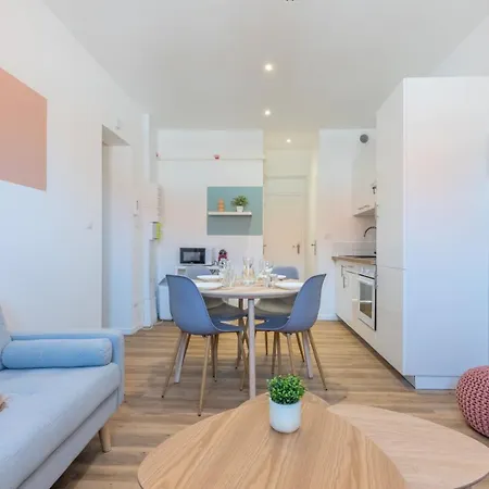 2 Bedroom Apartment Near Tram, Chr + Parking Roubaix Exterior photo